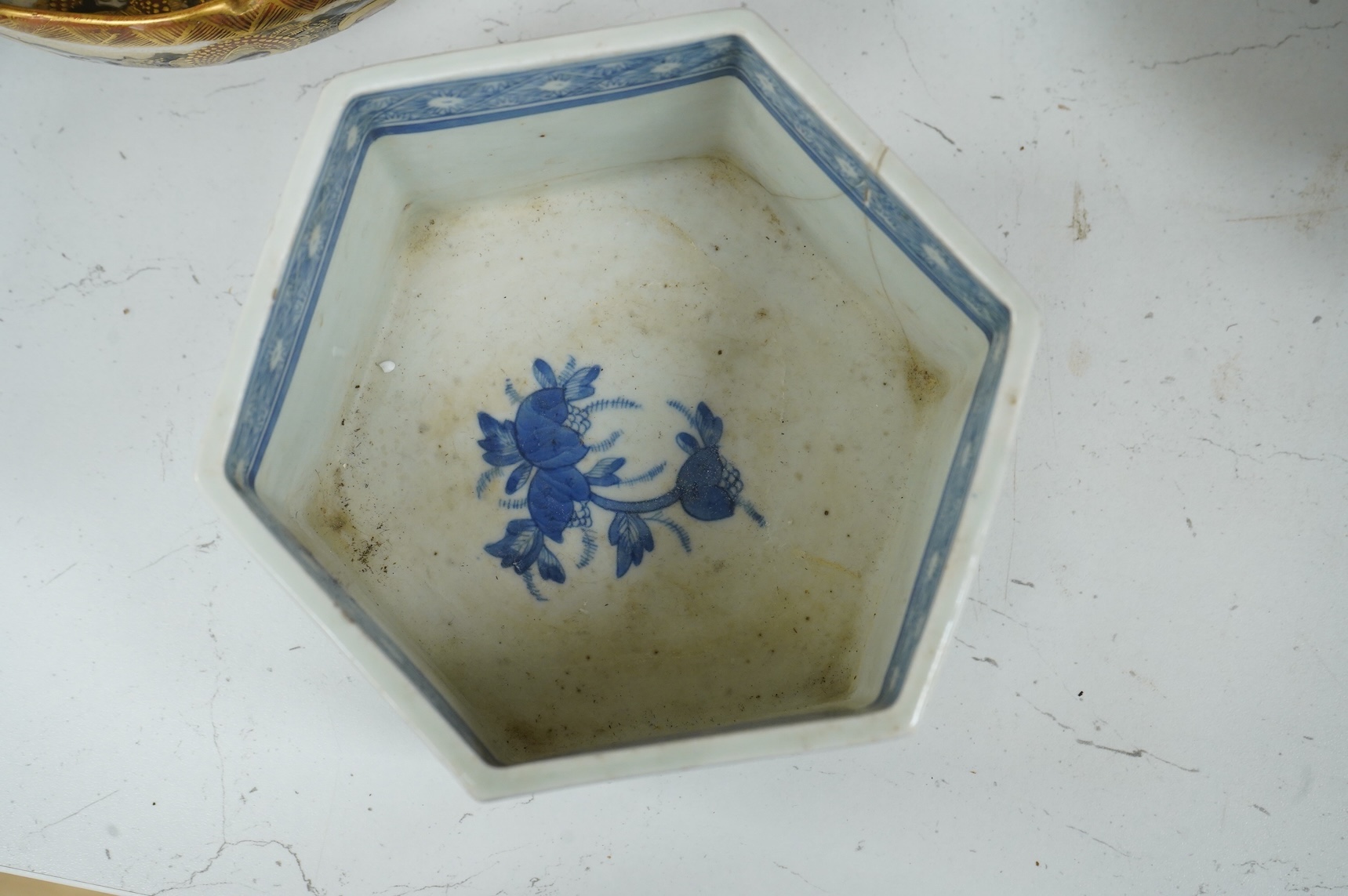 Mixed Japanese and Chinese bowls, vases and plates, largest 18cm diameter